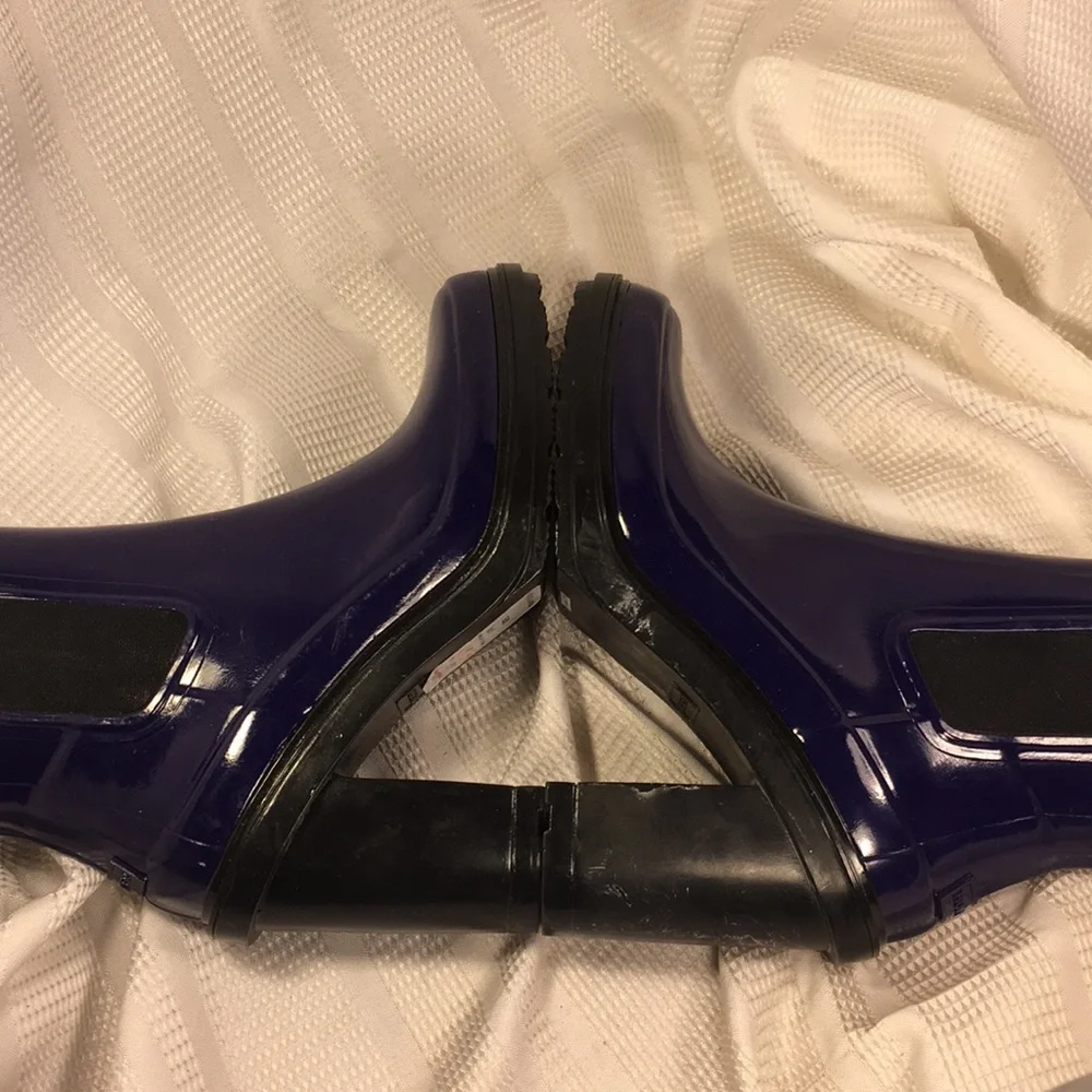 NWT RARE Hunter ankle 3”heel boots, tried on